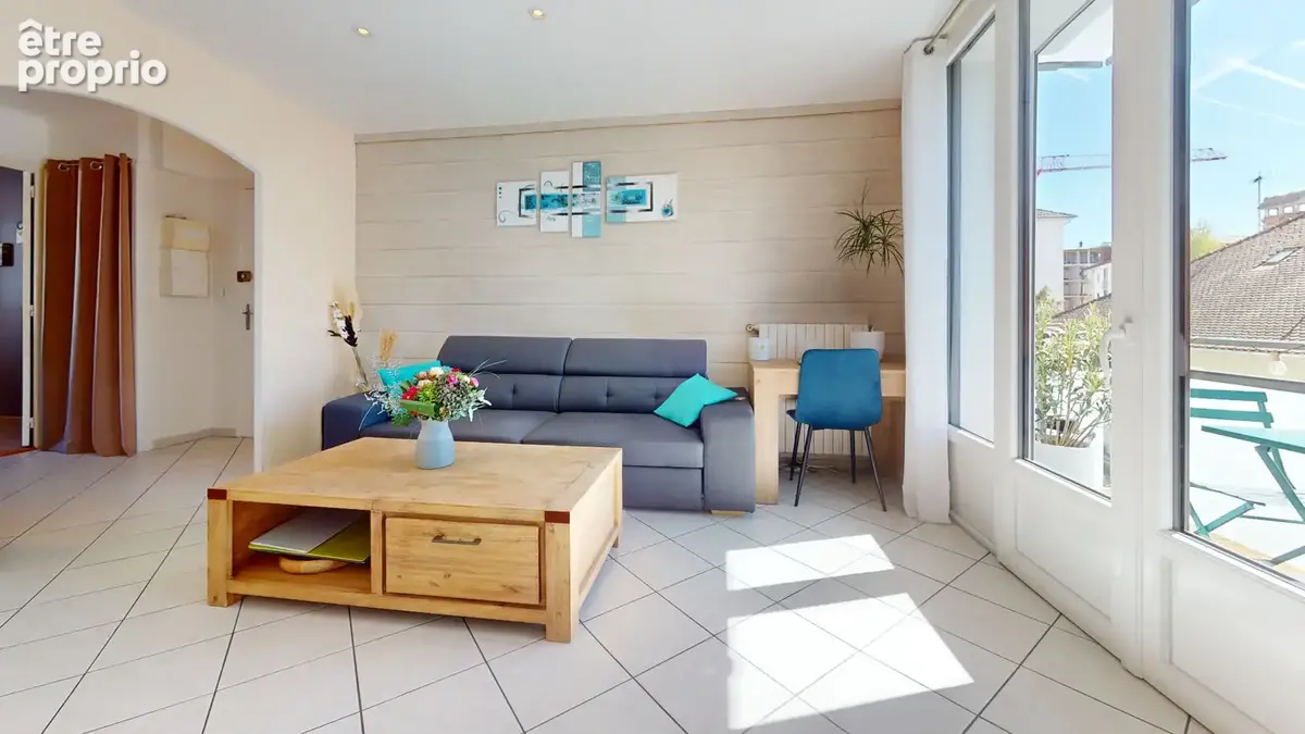 Agence immobiliere laforet - "genièvre" - annecy - appartement t3 de 55.16m² - balcon - grande cave 12m² - grenier 16m² - dpe c  - photo 4