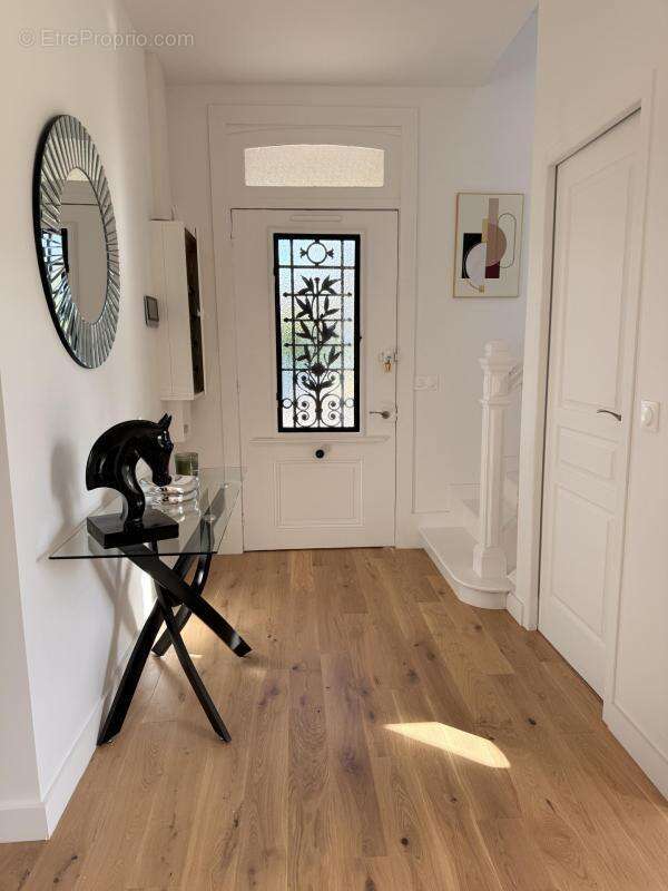 Maison à BONNEVILLE-SUR-TOUQUES