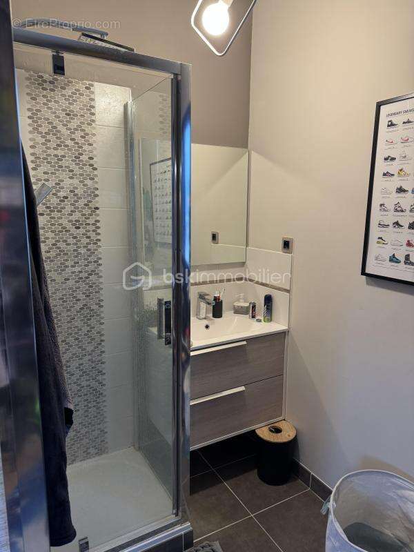 Maison familiale contemporaine de 154 m2 avec espace locatif indépendant loué 835€ par mois - quartier Strasbourg - photo 14