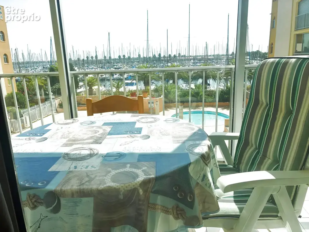 GRUISSAN RIVE DROITE, Appartement de type 2 avec loggia et place de parking privative - photo 2