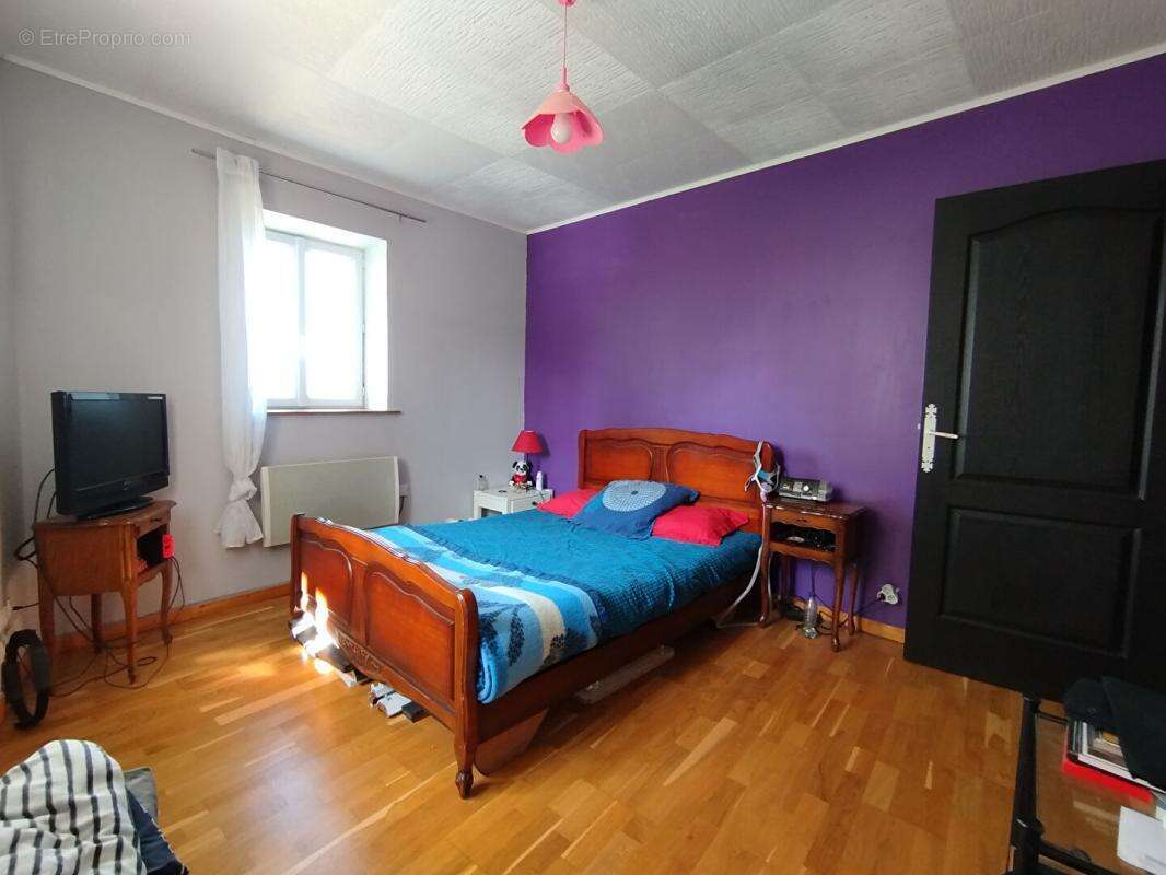 Maison à CHASSIGNOLLES