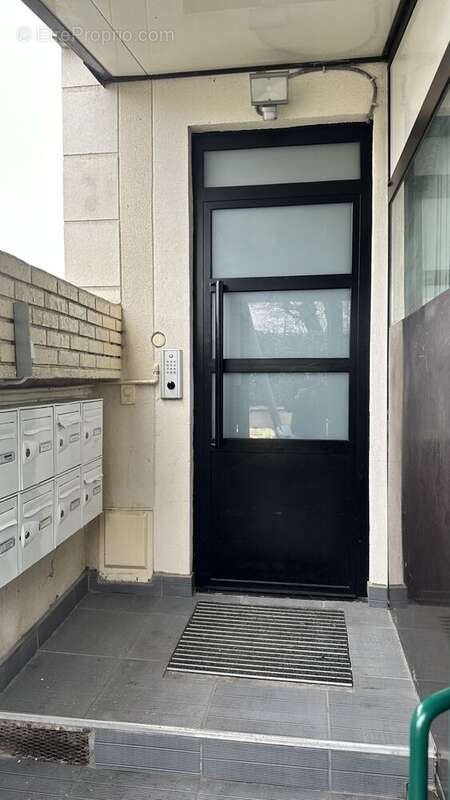 Appartement à CHILLY-MAZARIN