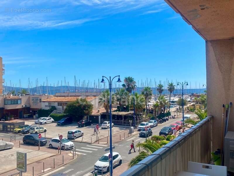 Appartement à HYERES