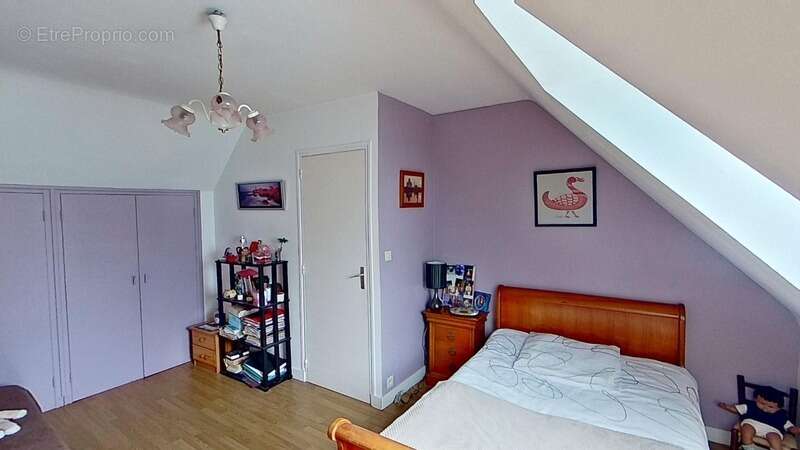 Maison à SAINT-MARTIN-DES-CHAMPS