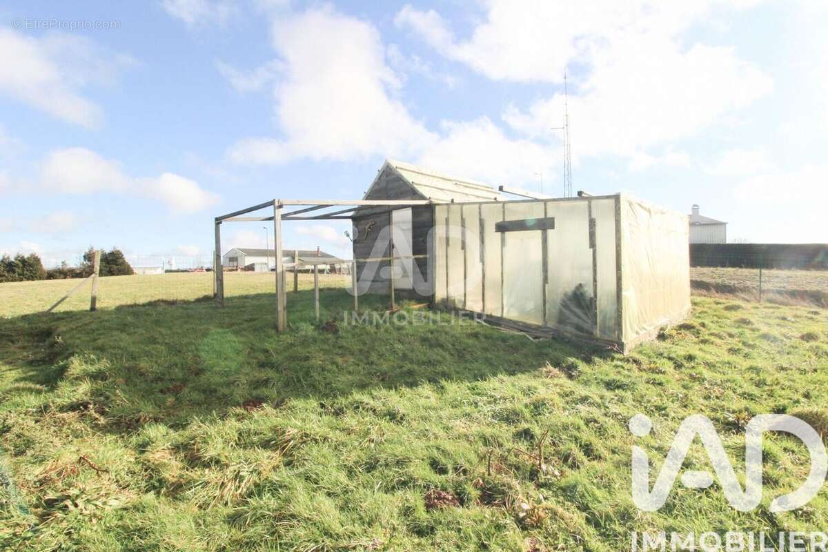 Photo 3 - Terrain à MONTFRANC