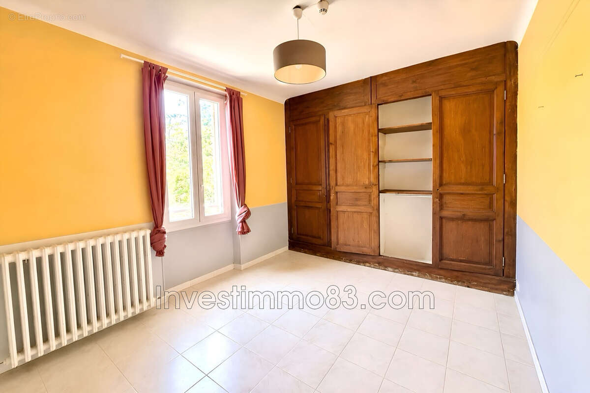 Appartement 32 m² à Pertuis  - photo 5