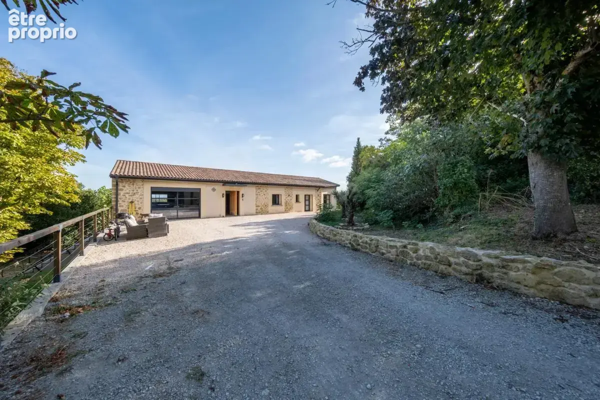  propriété de caractère – 239 m² – 6 chambres – 3,2 hectares
e - photo 22