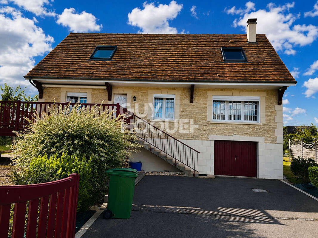 Maison à BERNAY