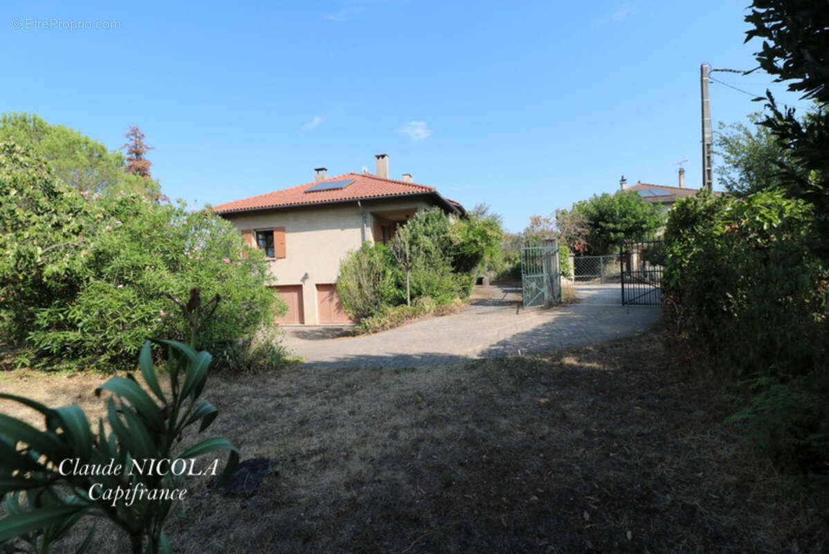 Maison à vendre 7 pièces BOURG DE PEAGE (26) - photo 4
