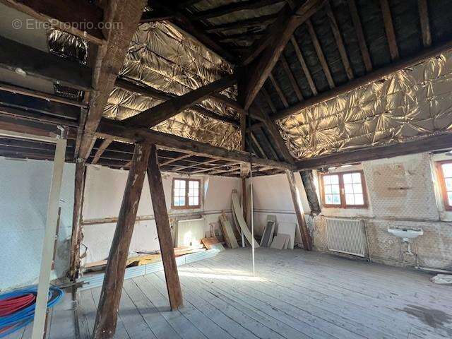 Appartement 250 m² à Bernay  - photo 5