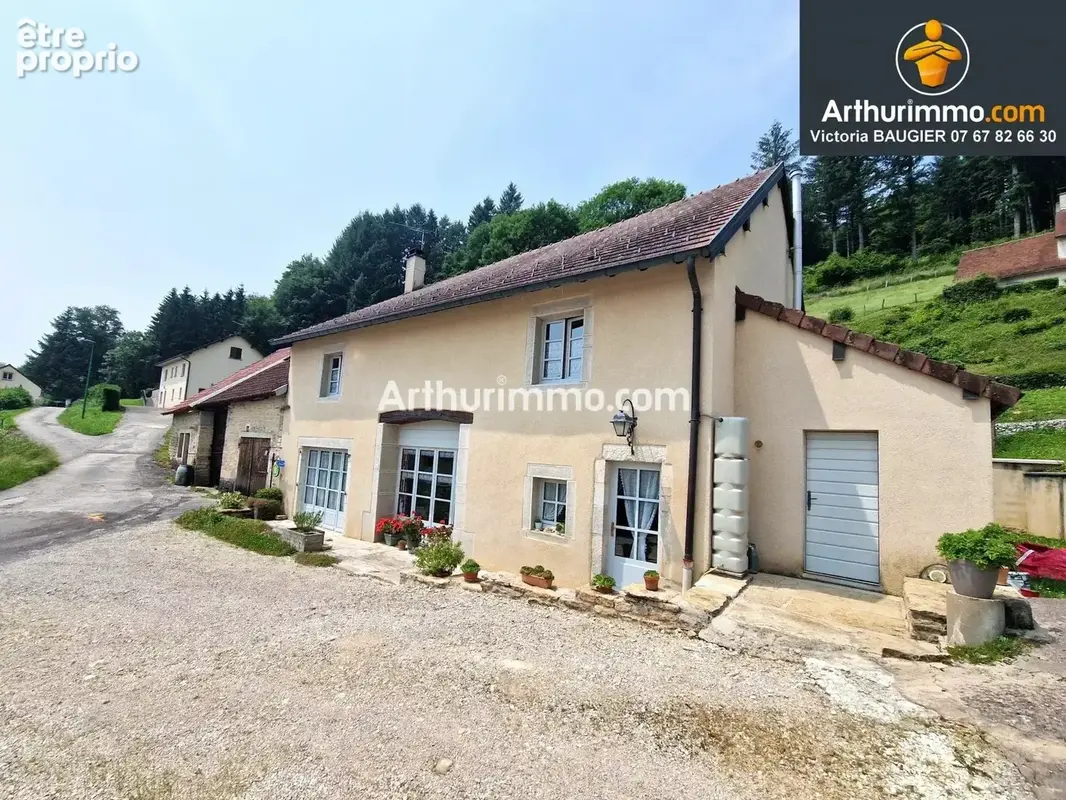 PRESILLY (39 JURA), à vendre maison 195 m², 4 chambres avec sdb et WC, 6 pièces, idéal gîte touristique. - photo 2