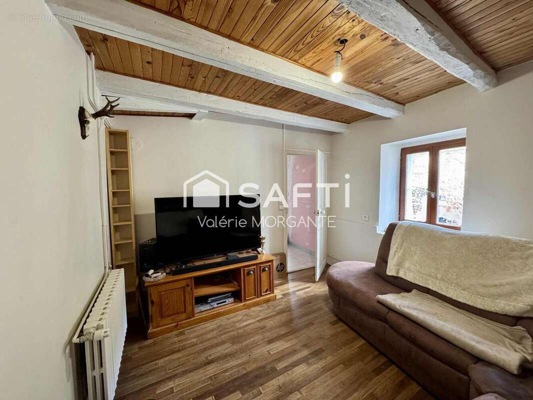 Maison 145 m² à Champagne-En-Valromey  - photo 5