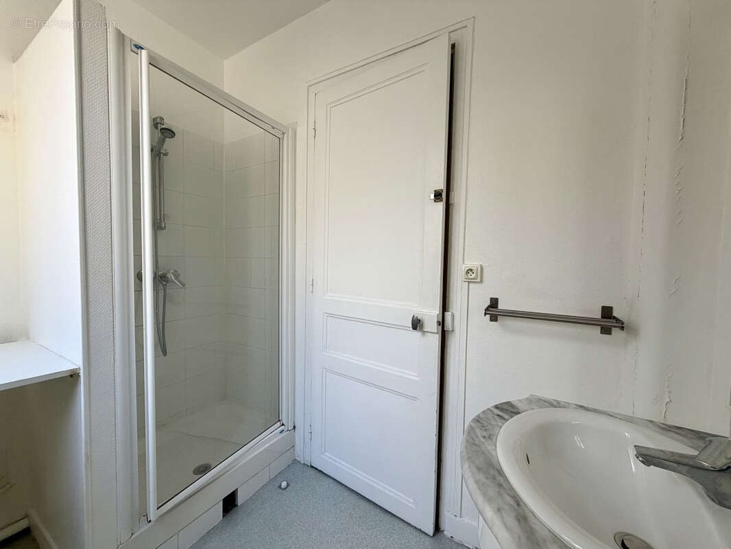 Appartement à PARIS-12E