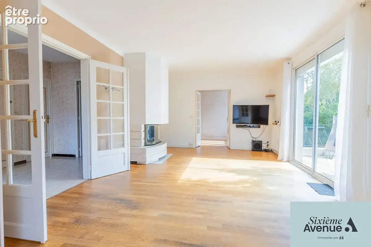 Maison familiale de 451m² à Chilly-Mazarin - photo 2