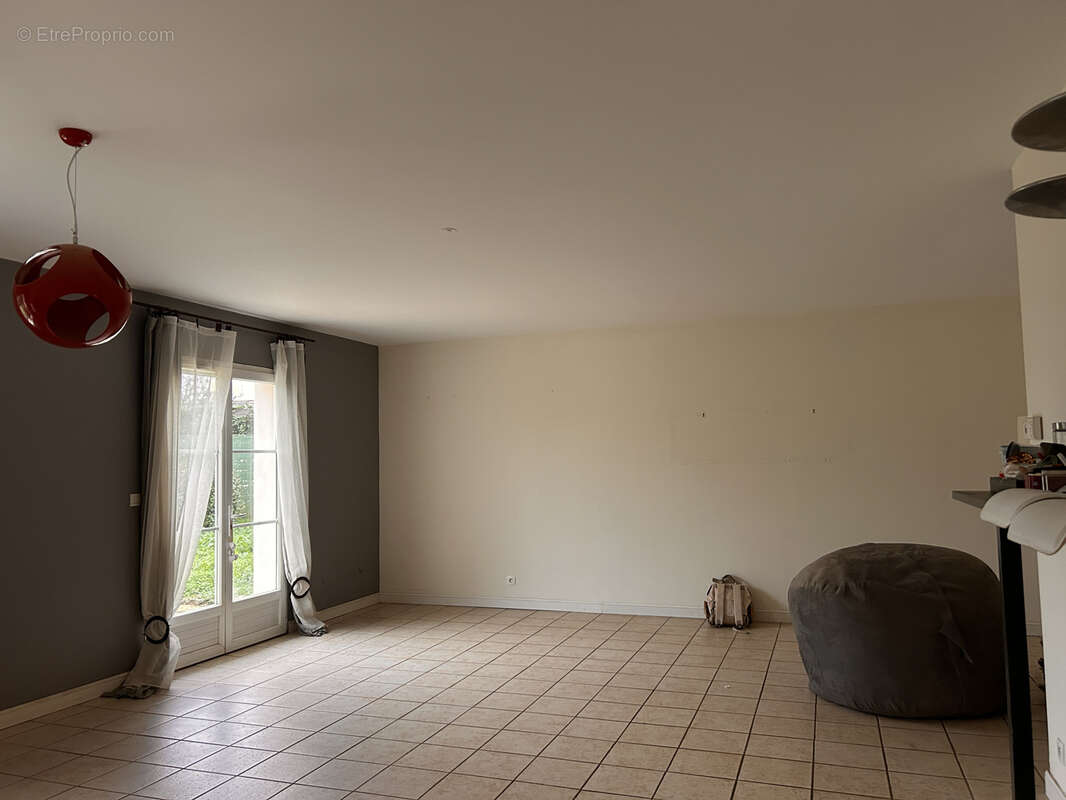 Maison à ARGENTON-SUR-CREUSE