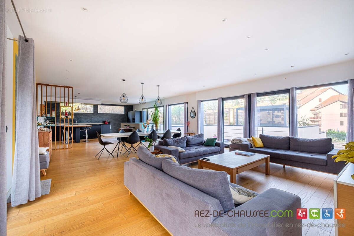 Ensemble professionnel d'exception avec piscine - photo 2