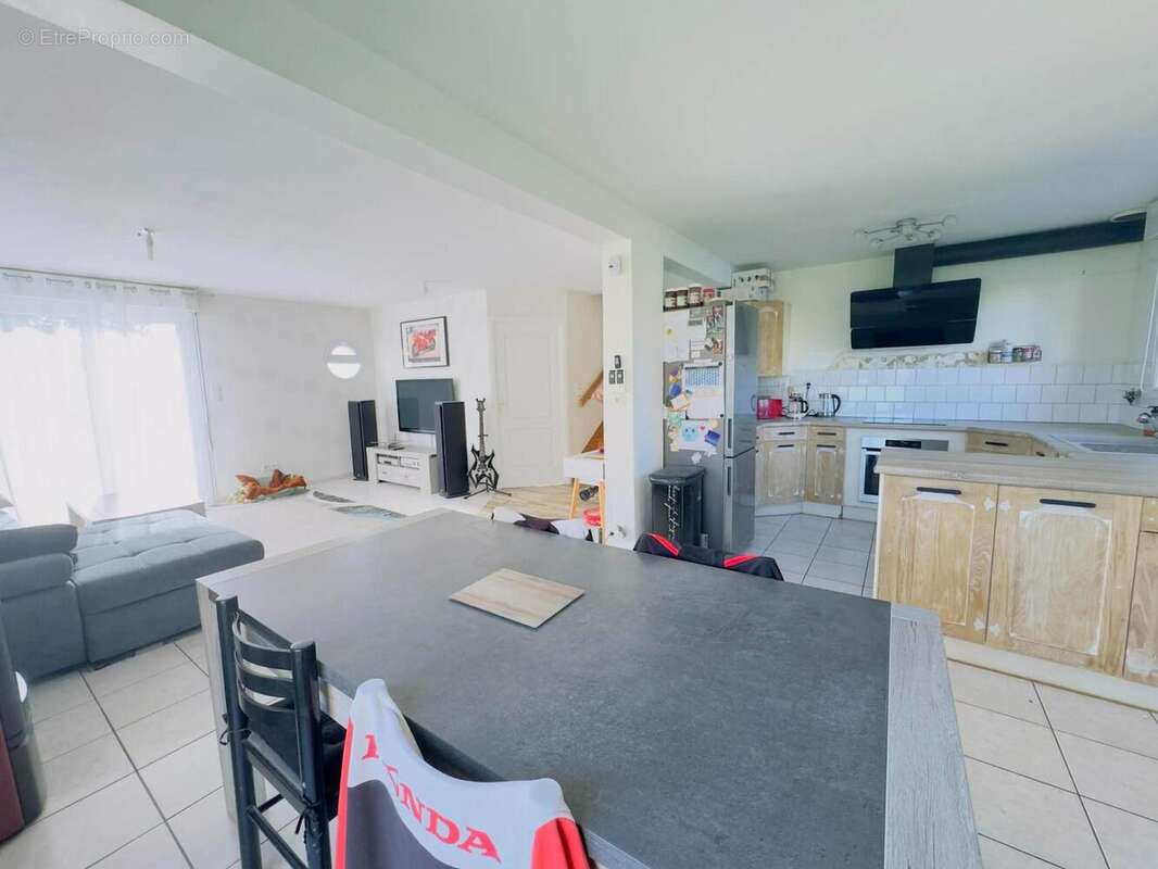 Photo 2 - Maison à PLUMERGAT