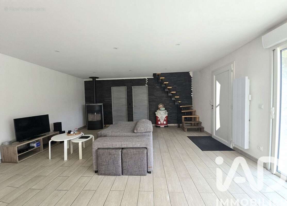 Maison 147 m² à Soumoulou  - photo 6