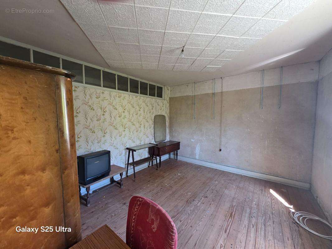 Maison à REMONDANS-VAIVRE