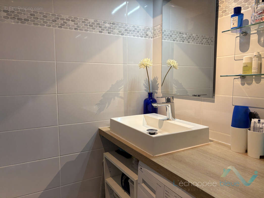 Appartement à HYERES