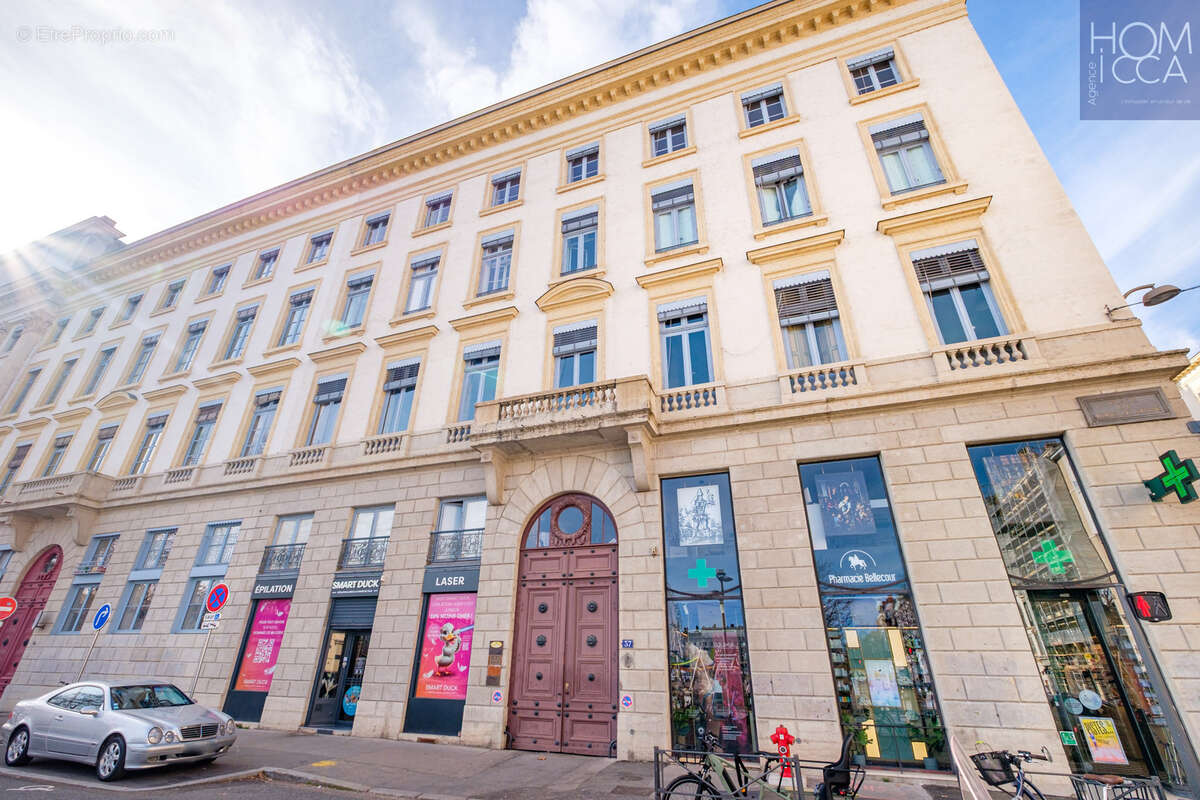 Lyon 2 place bellecour vente appartement type 4 3 chambres immeuble cachet ancien - photo 10