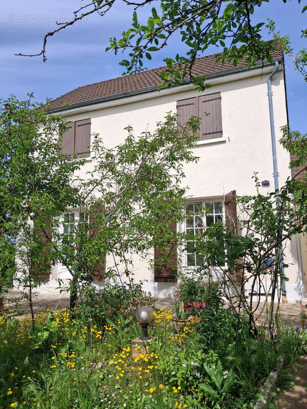 Maison à LA CHARITE-SUR-LOIRE