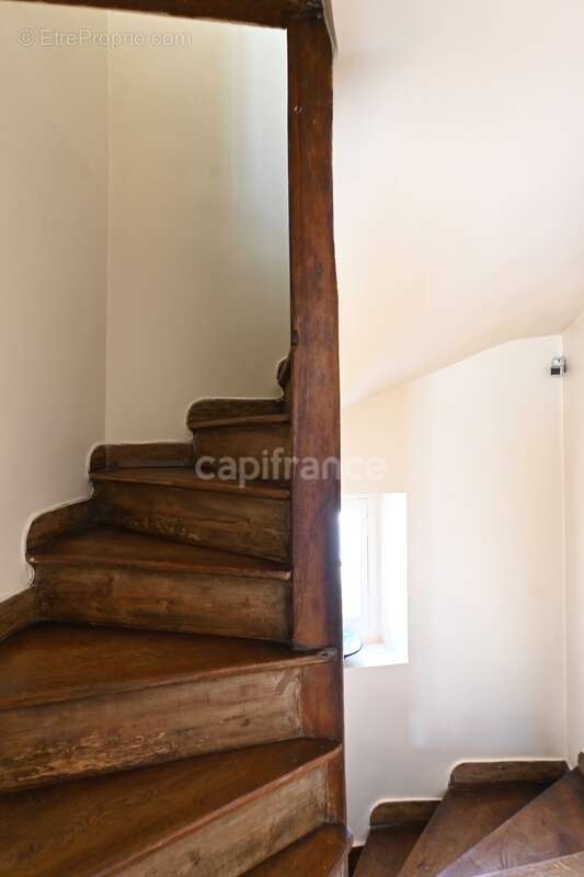 MAISONS LAFFITTE Château - Maison de 230m2, 5 chambres - photo 12