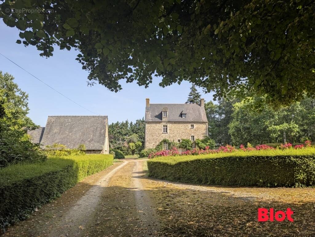 Maison à ERBREE
