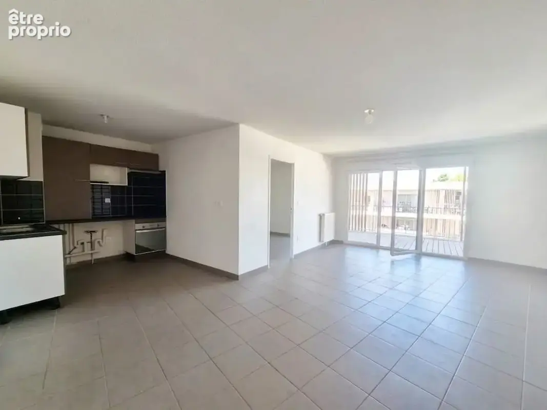 T4 lumineux avec balcon xxl de 30 m2   dernier étage   cugnaux - photo 2