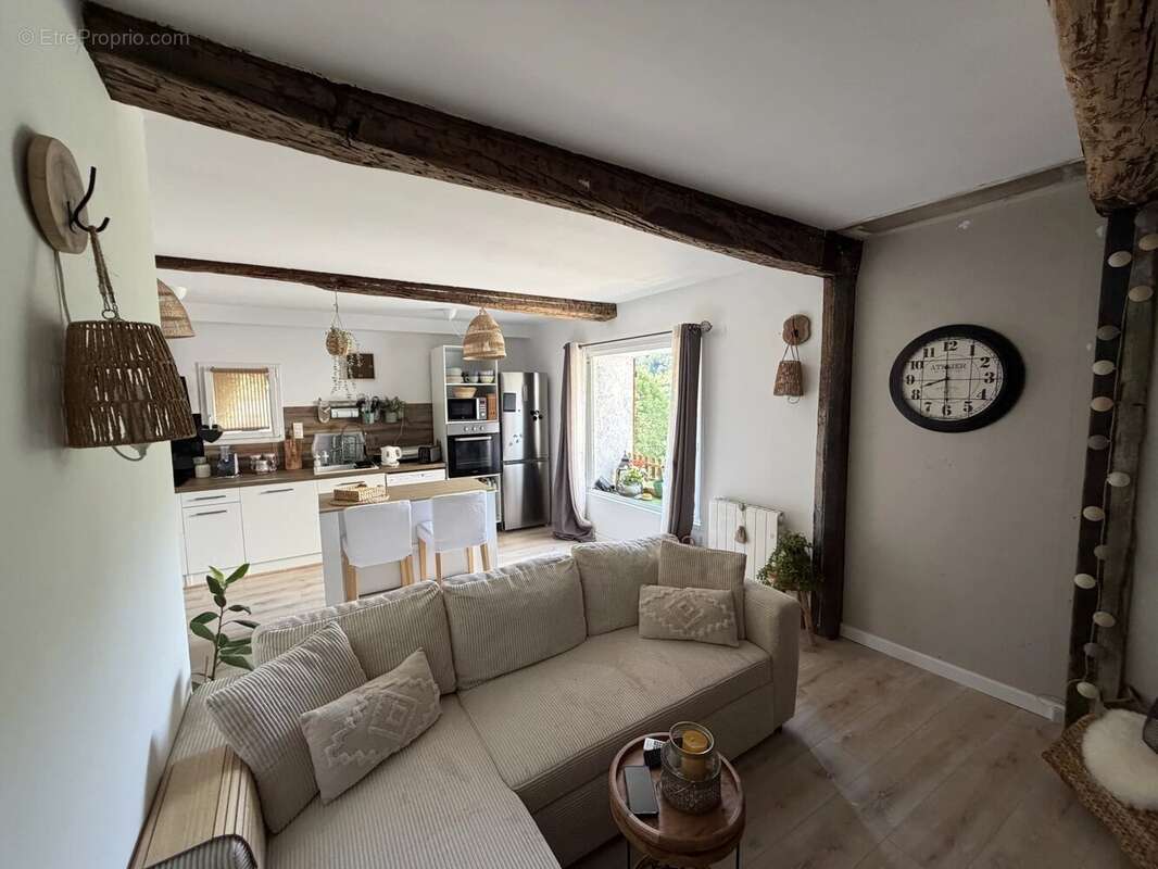 Montferrat – t2 de charme entièrement rénové – 47,9 m² – 87 000 € hai - photo 11