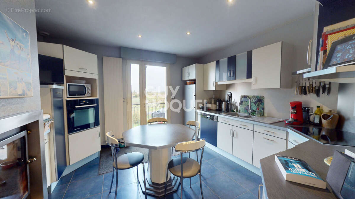 Maison à LE LOROUX-BOTTEREAU