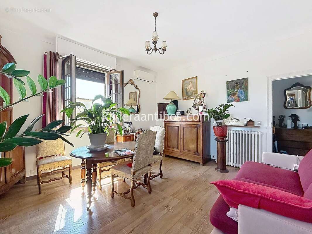 Appartement à ANTIBES