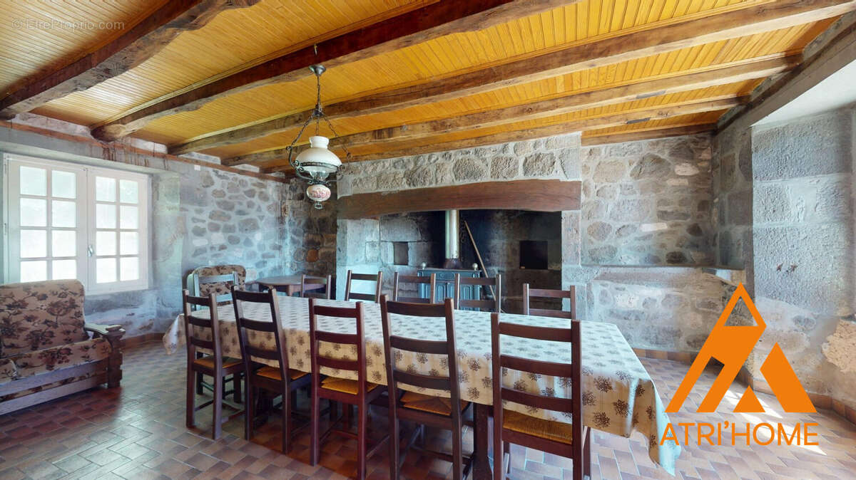 Maison 107 m² à Raulhac  - photo 4
