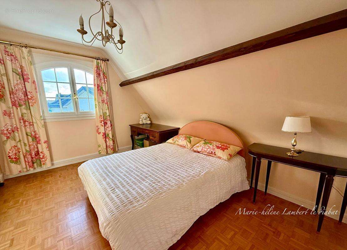 Maison à FONTAINE-LA-MALLET