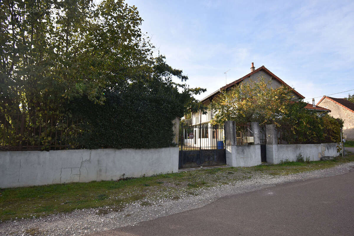 Maison à GERMIGNY-SUR-LOIRE