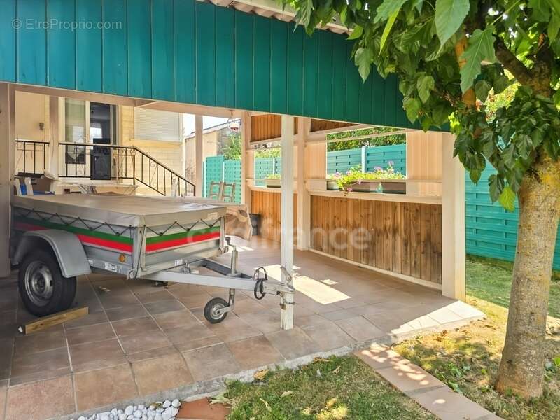 Neuville-sur-Sarthe - Terrain de loisirs de 425 m² en bord de Sarthe. Posez vos valises et profitez ! - photo 7