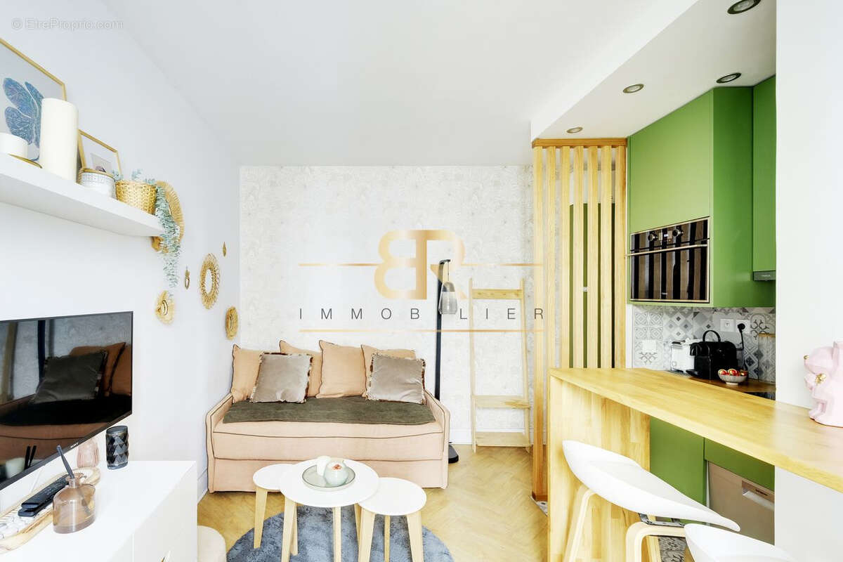 Appartement à PARIS-15E