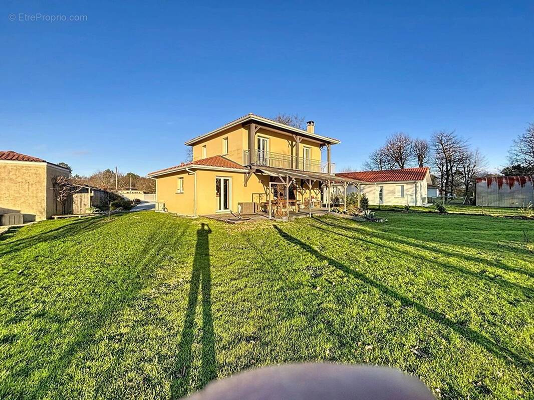 Maison à BISCARROSSE