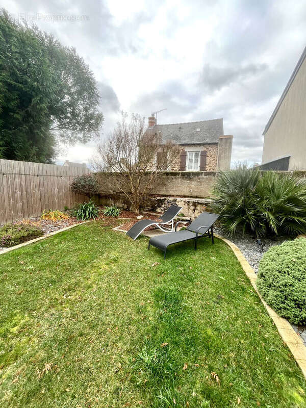 Maison à MONTAUBAN-DE-BRETAGNE