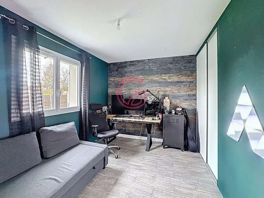 Maison à PARENTIS-EN-BORN