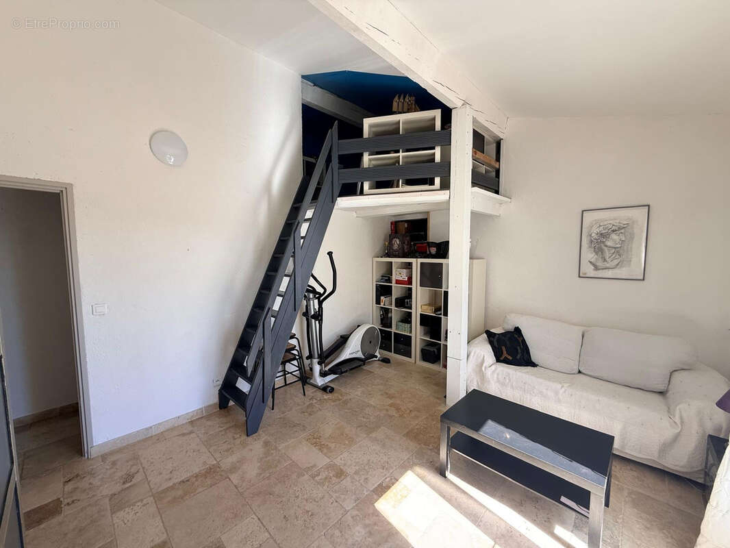 Maison à LORGUES