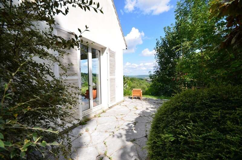 CHATEAU THIERRY (02) à vendre maison d'architecte de 167 m² avec sous-sol total - photo 4
