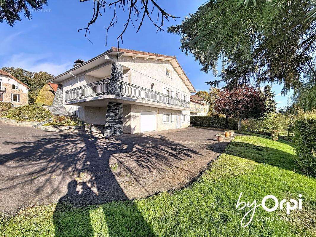 Maison à SAINT-ELOY-LES-MINES