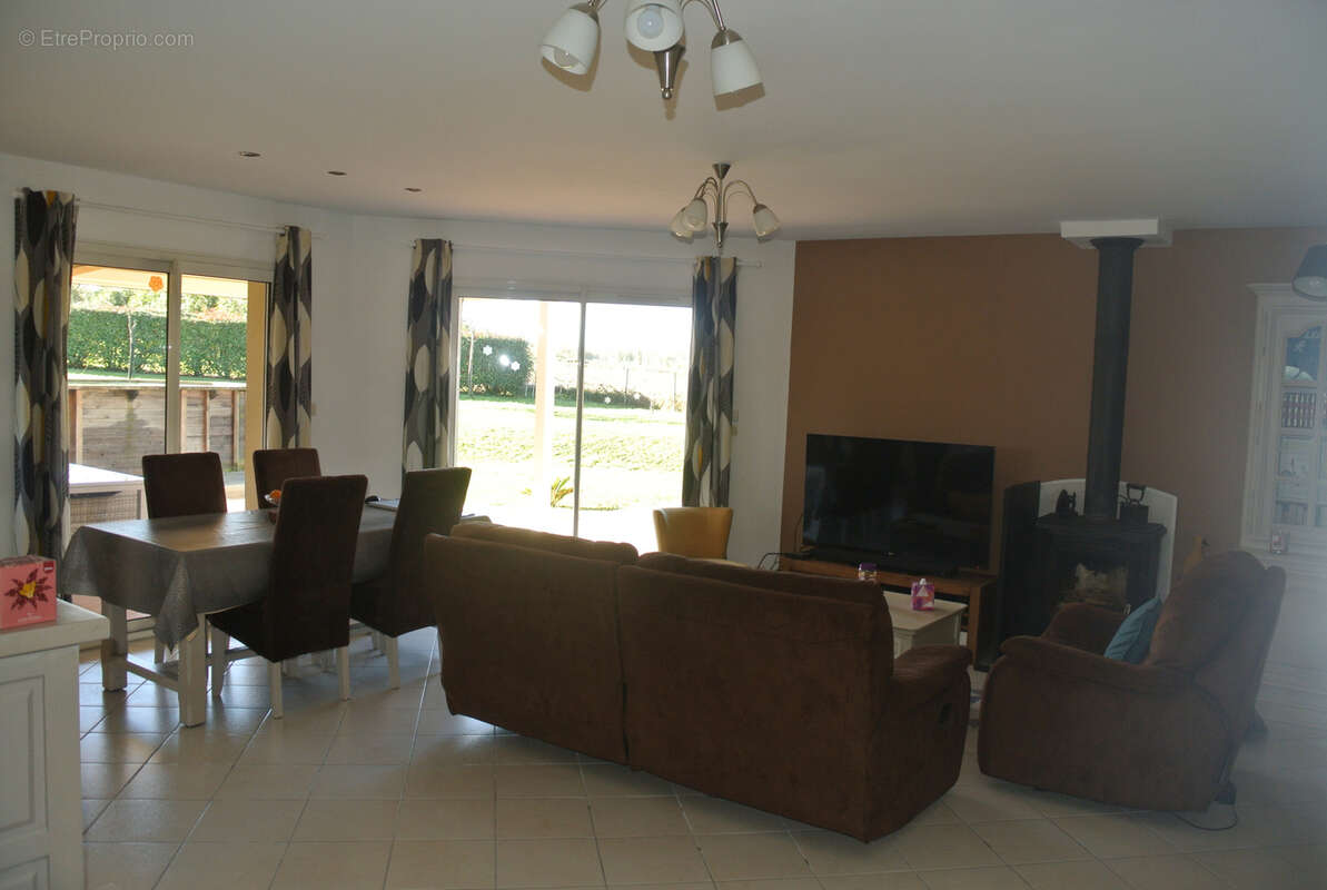 Maison à MIRAMONT-DE-GUYENNE