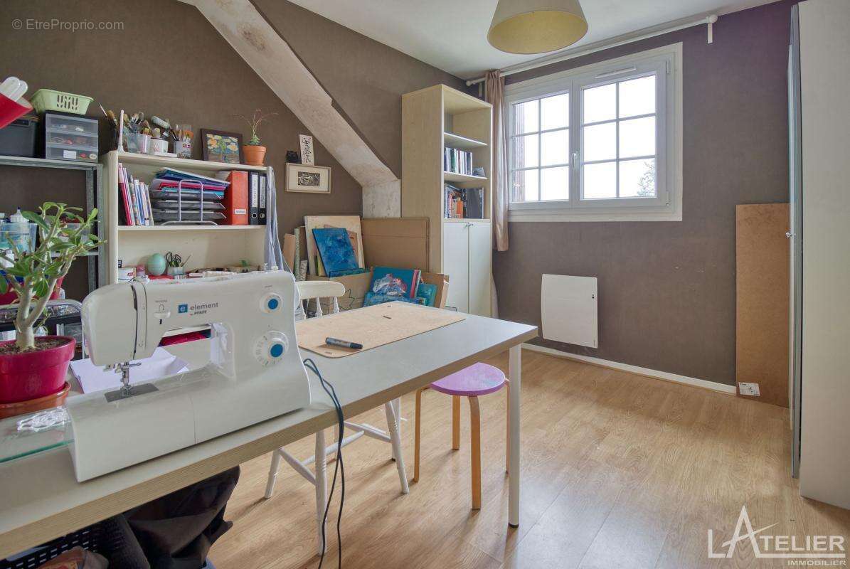 Maison à FEUCHEROLLES