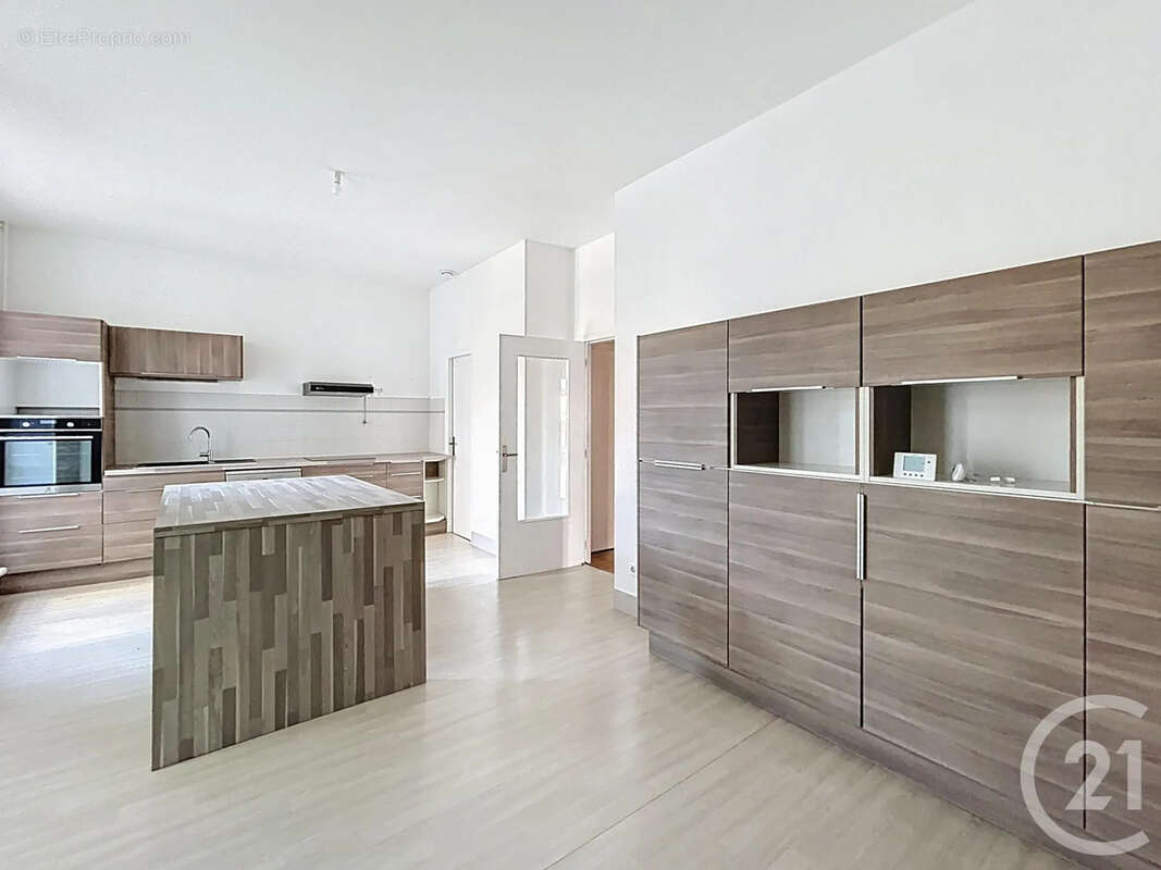 Appartement 158 m² à Chalons-En-Champagne  - photo 8