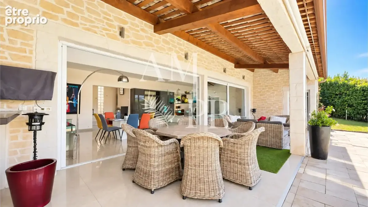Cannes – Croix-des-Gardes  Villa d’Architecte Contemporaine de 210 m² au Cœur d’un Domaine Privé et Sécurisé - photo 5