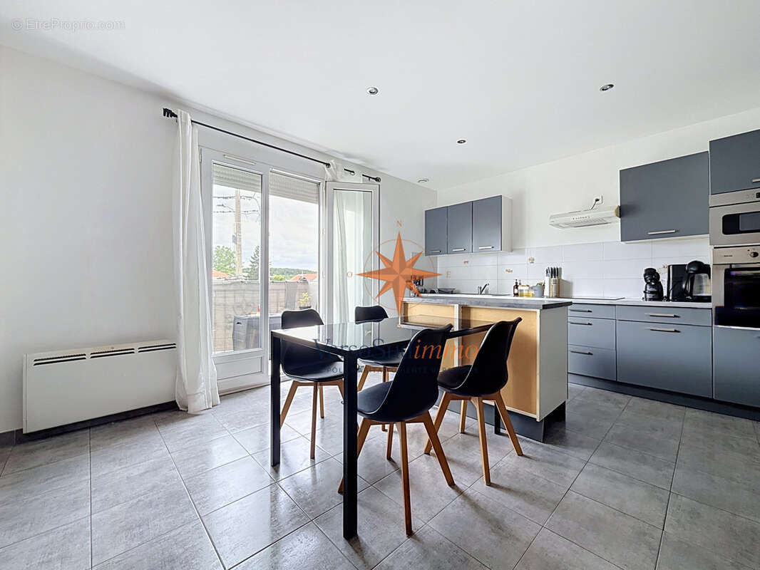 Appartement à CHELLES