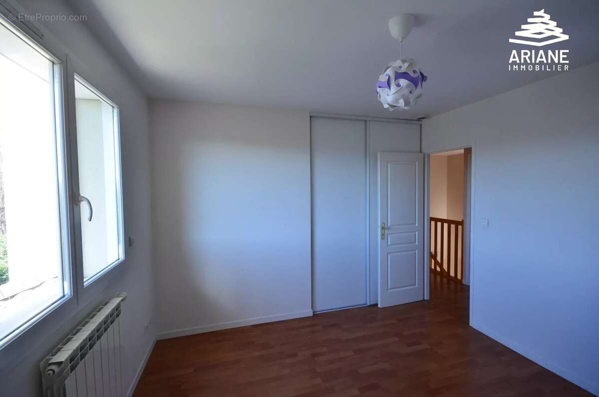 Maison à FRANCHEVILLE