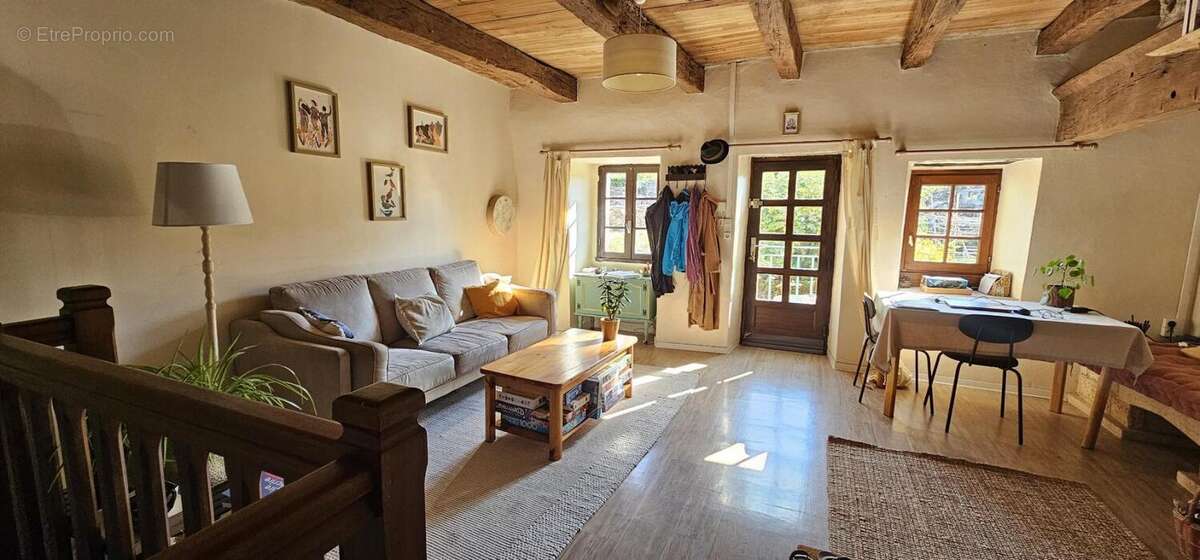 Maison à SAINT-JEAN-DE-LAUR